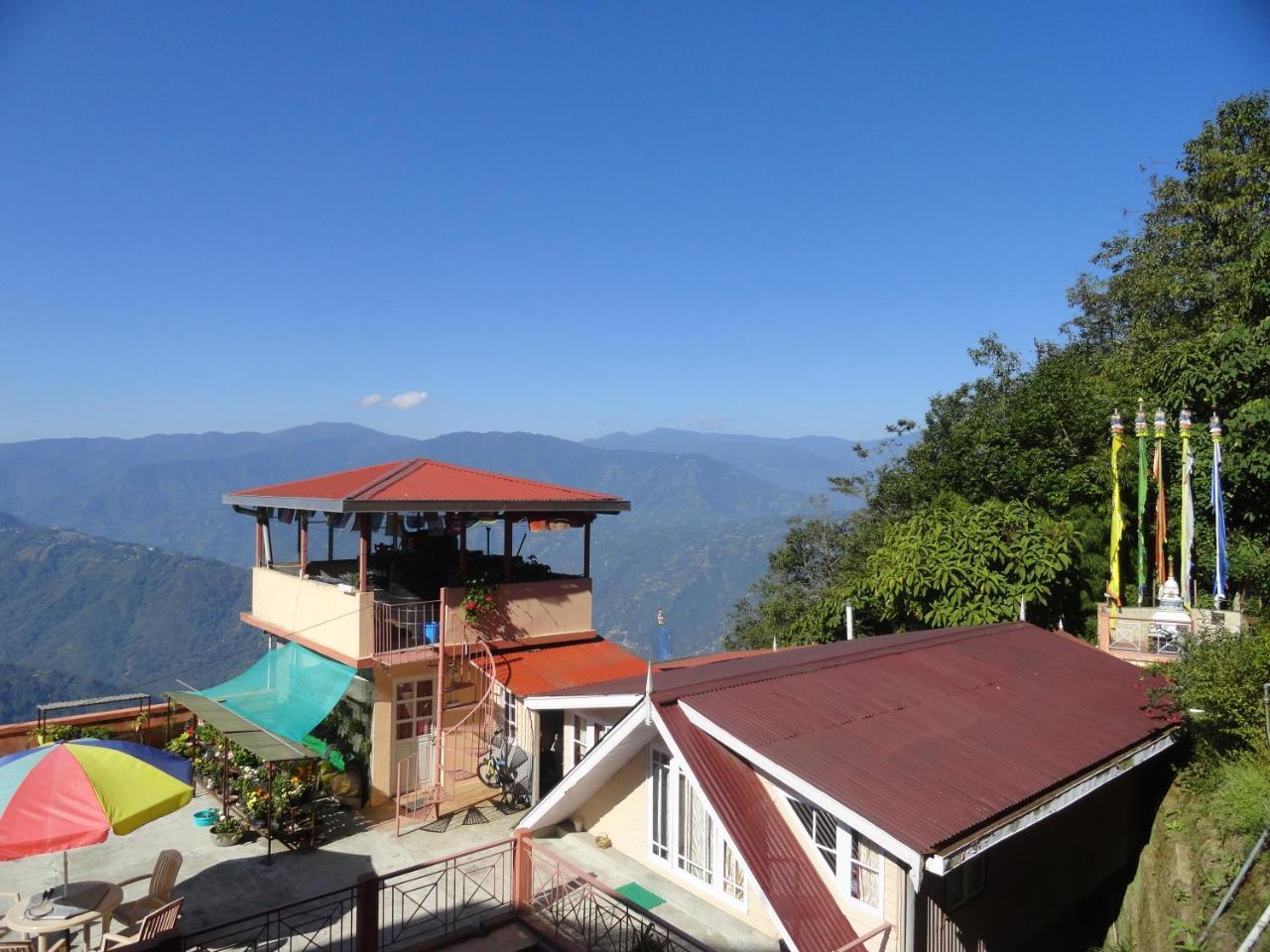 Little Singamari Home Stay Дарджилинг Екстериор снимка